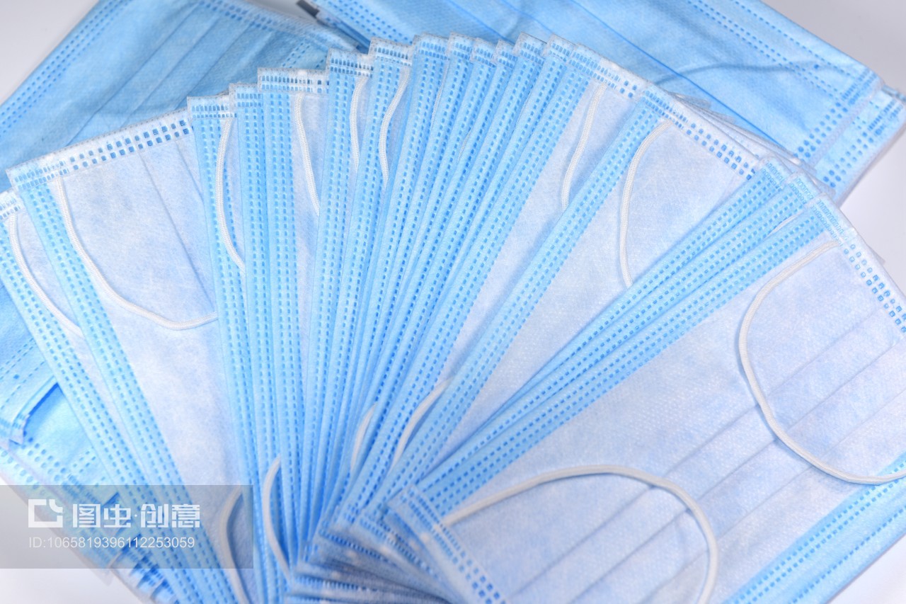 藍(lán)色一次性防病毒口罩 醫(yī)護(hù)人員的守護(hù)屏障